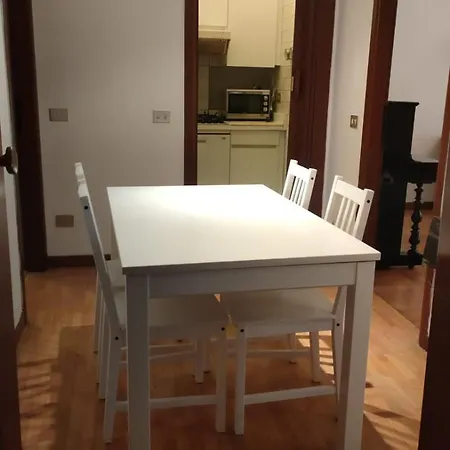 Flats In Duomo Via Sant Antonio Daire *